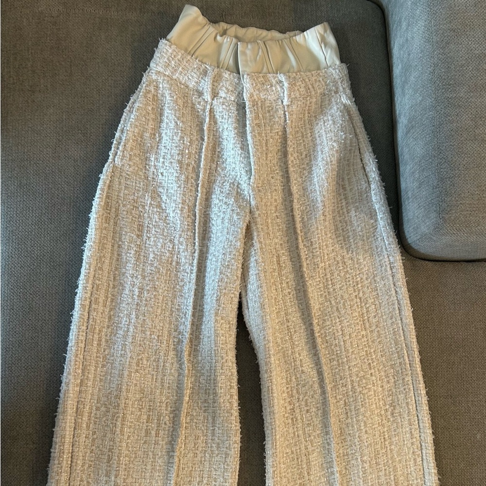Maniere De Voir Textured Cream Wide-Leg Pants Size US 4